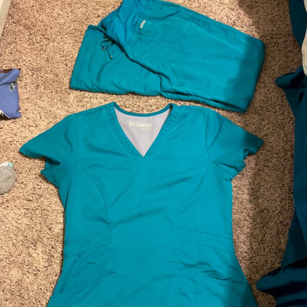 Scrubs